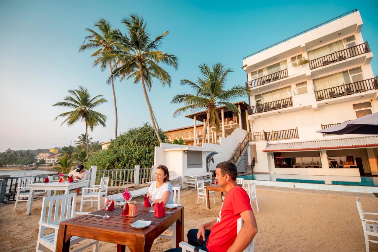 Rock Fort Beach Resort Unawatuna Extérieur photo
