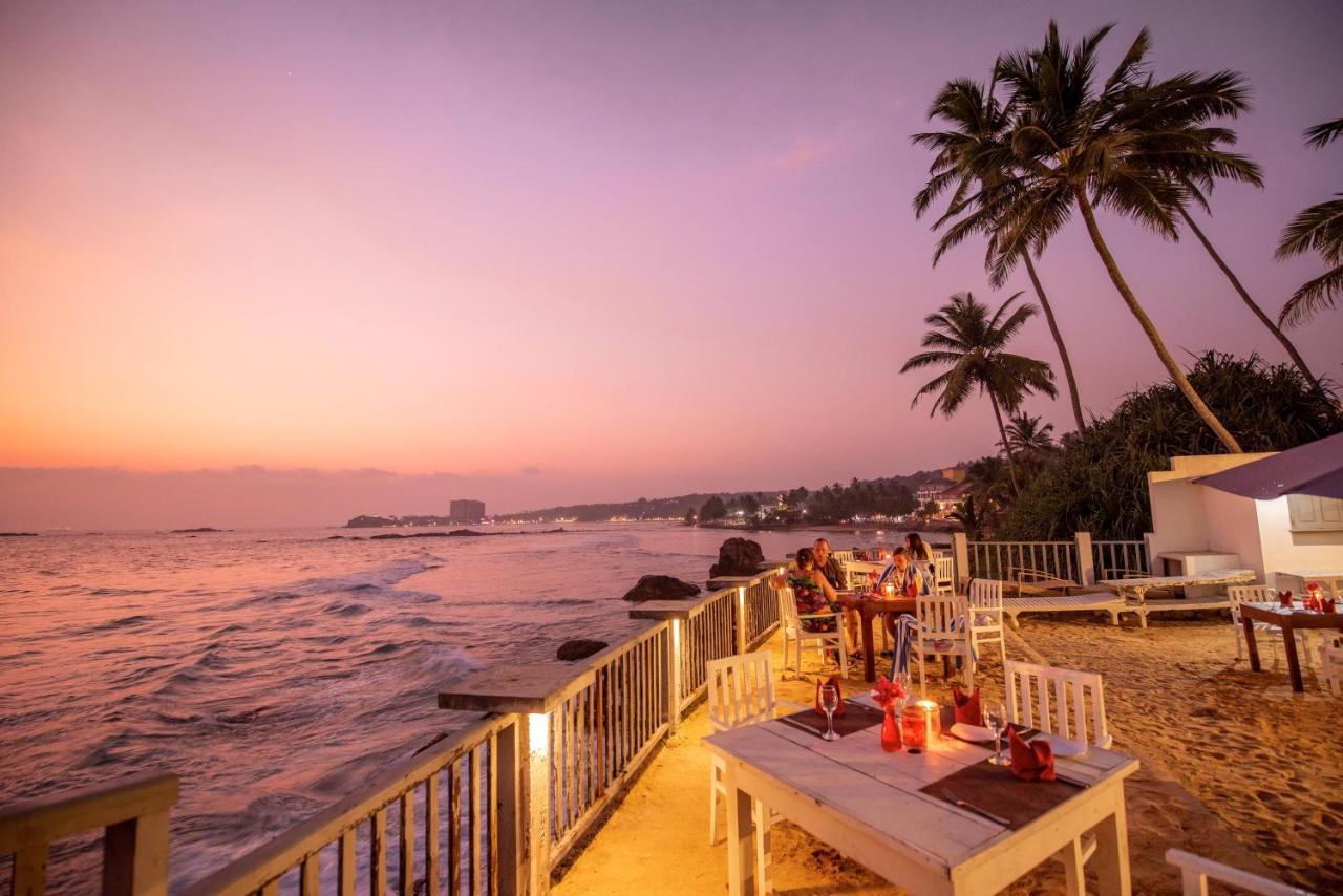 Rock Fort Beach Resort Unawatuna Extérieur photo
